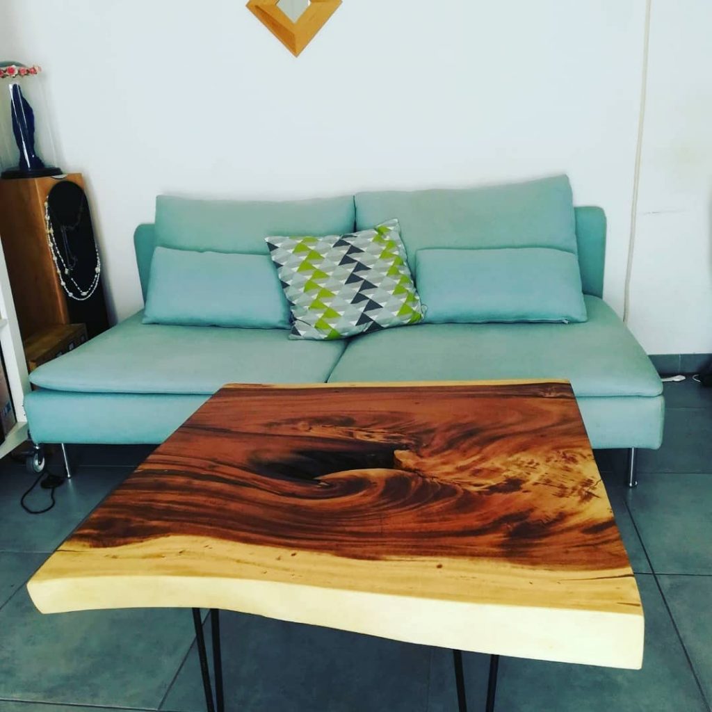 Table Basse en Suar Massif 9