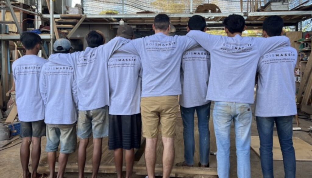 Atelier Bois massif bali Table Suar 2