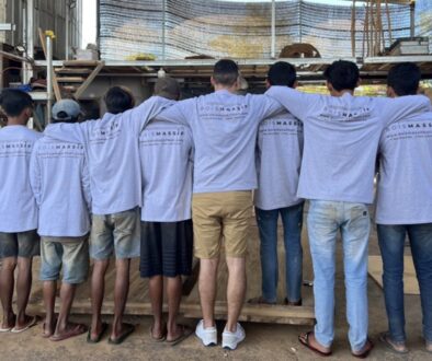 Atelier Bois massif bali Table Suar 2