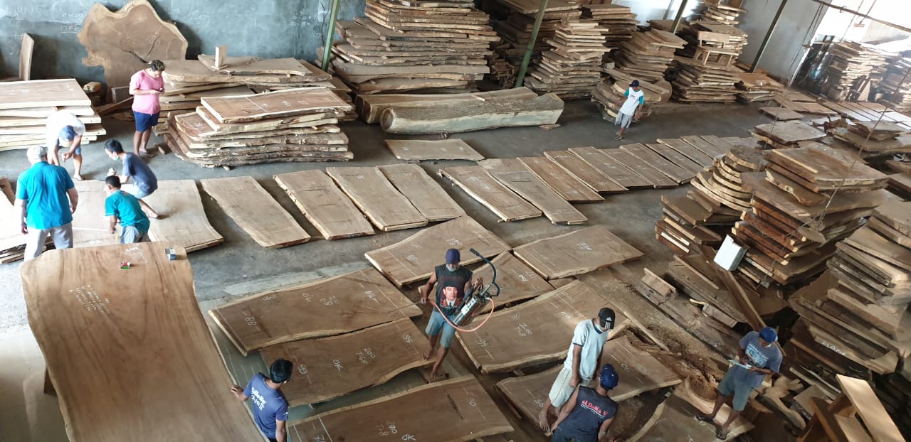 Atelier Bois massif bali Table Suar 8