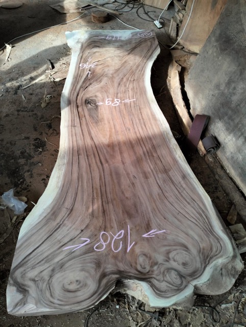 TABLE SUAR 473B
